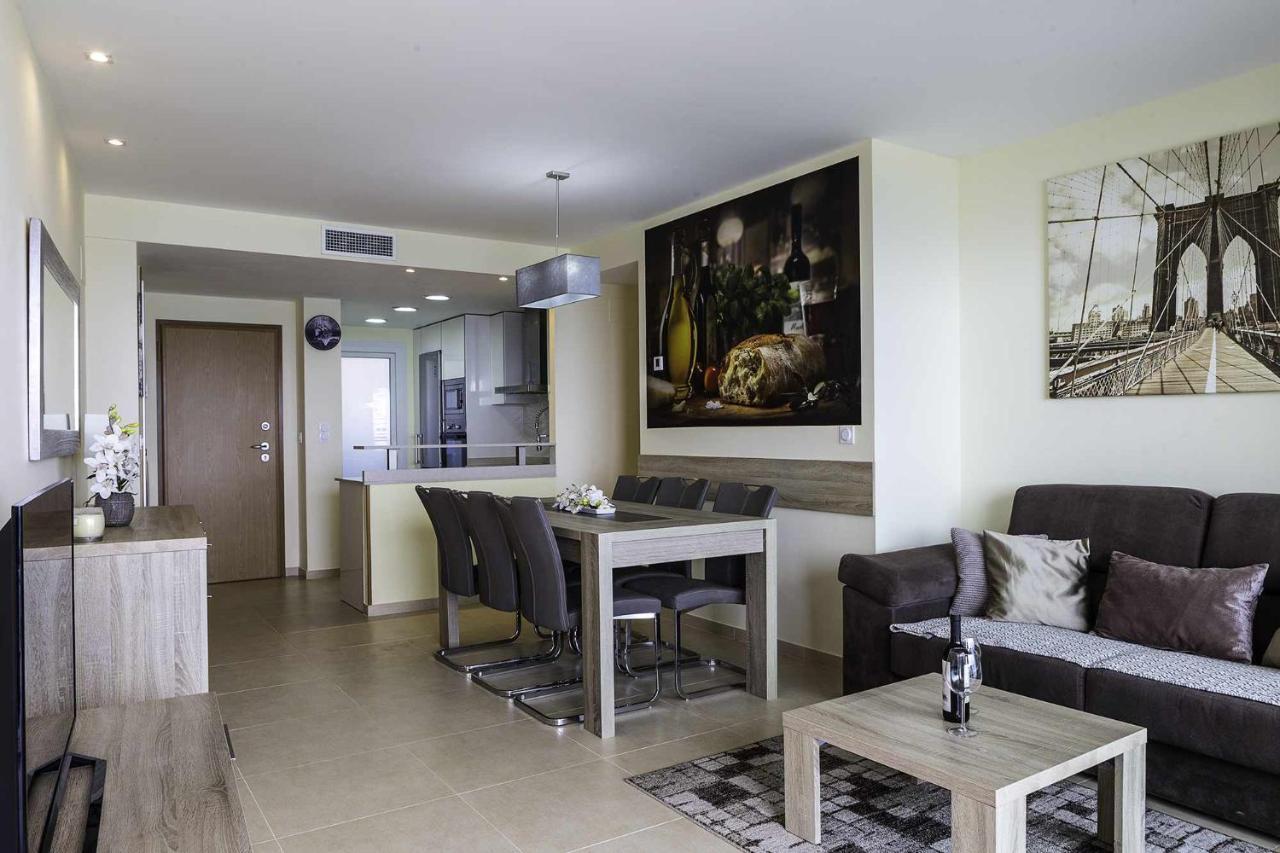 Apartamento Sea Senses Victoria Frente Al Mar Торрев'єха Екстер'єр фото